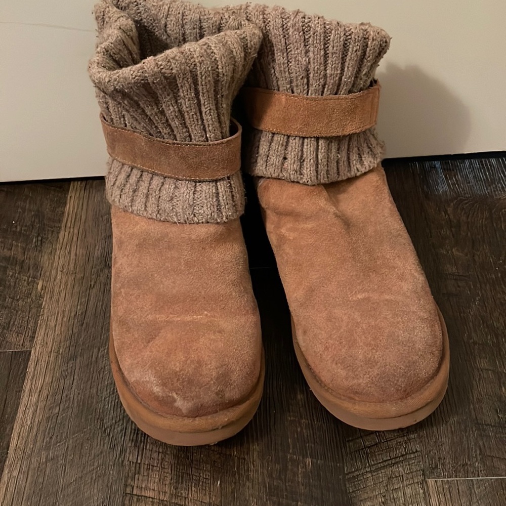 Cozy Ugg boots!